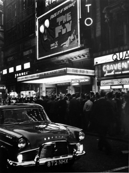 Queue for "The Fly, West End, Londo