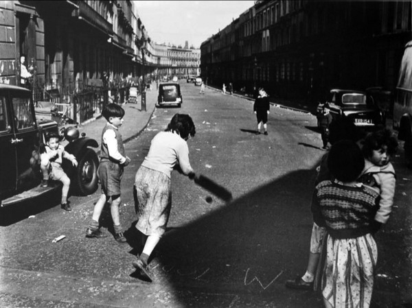 Street Cricket, Clavendon Cresent, Harrow Road