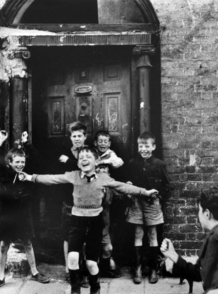 Children by a Doorway, Dublin